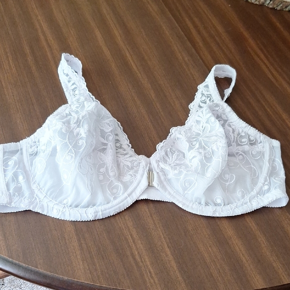 Amoureuse Sheer Lace Bra 44B NWOT - Picture 1 of 4